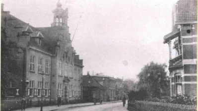 De 24 agenten uit Enschede